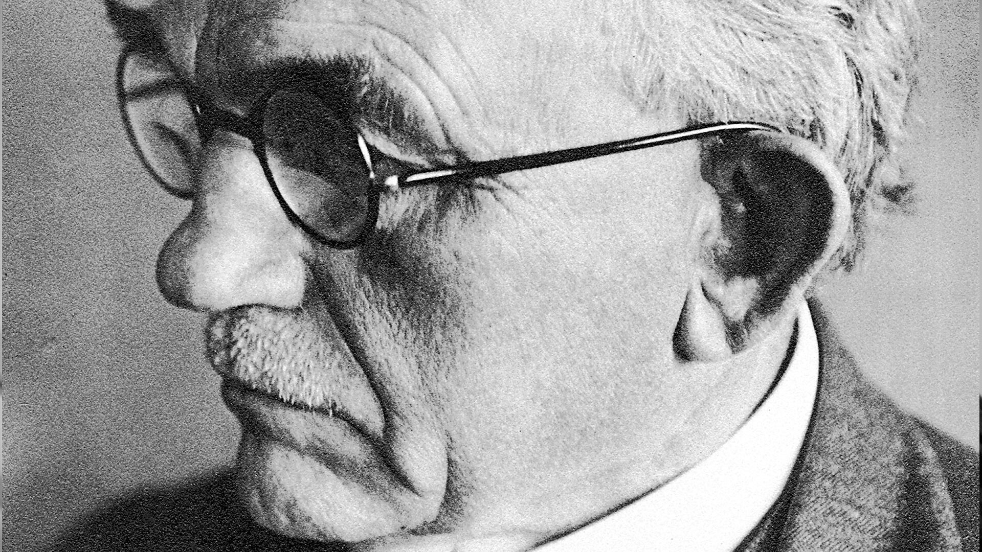 Carl Benscheidt as black-and-white photography